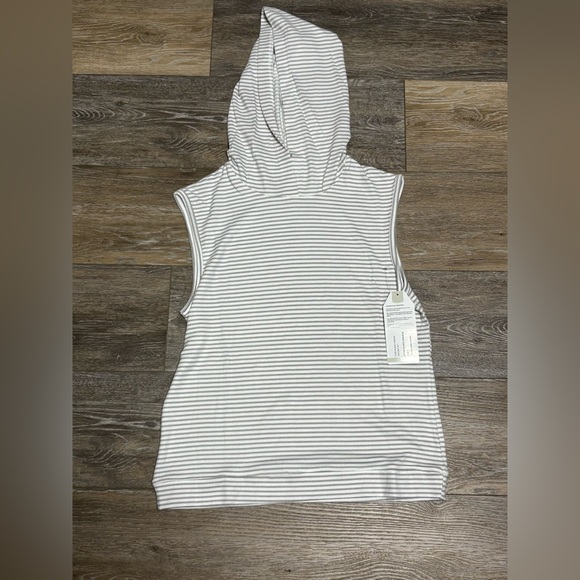 Softies Women’s Sleeveless Hoodie Jogger Set Small New with Tags - Picture 1 of 4